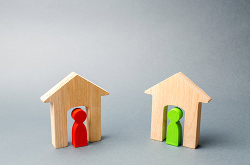 Dr. Rudolf Flösser erklärt nachhaltige Immobilieninvestitionen